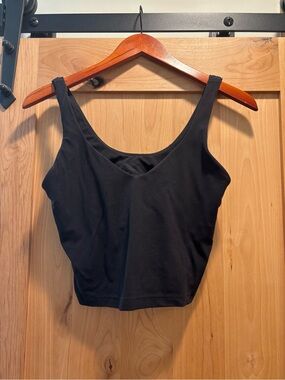 lululemon athletica Black Scoop Neck Tank Top